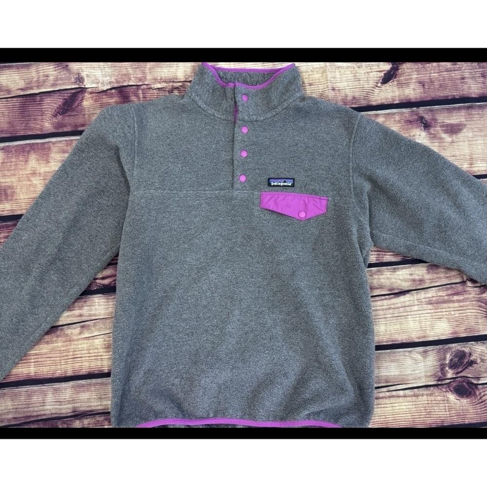 Patagonia Synchilla Women's S Gray/Purple Fleece Snap Pullover Pockets Logo